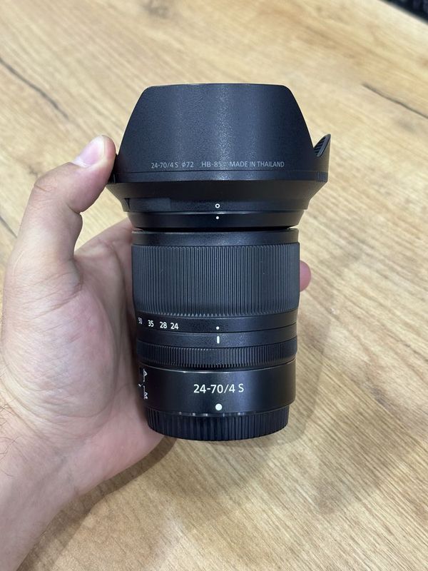 Nikon Nikkor Z 24-70mm f/4 S Nikon Nikkor Z 24-70mm f/4 S