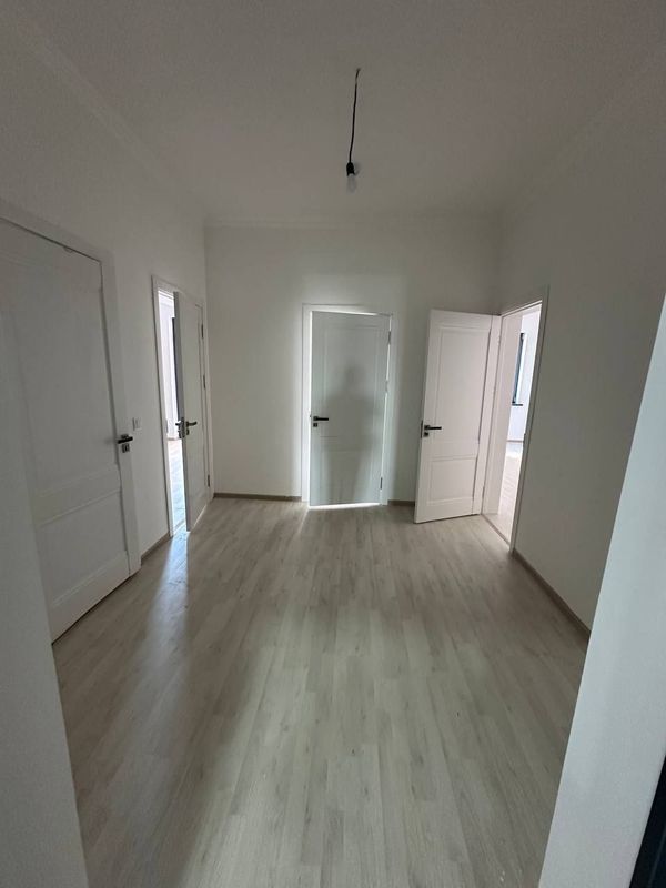SROCHNA SOTILADI Sergeli Xonabod 2-Xonali uylar SROCHNA SOTILADI Sergeli Xonabod 2-Xonali uylar