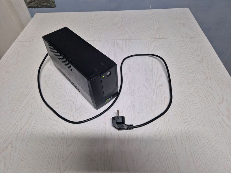 UPS (Источники бесперебойного питания UPS (Источники бесперебойного питания