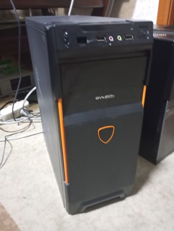 Компьютер кейс CPU i3 Компьютер кейс CPU i3