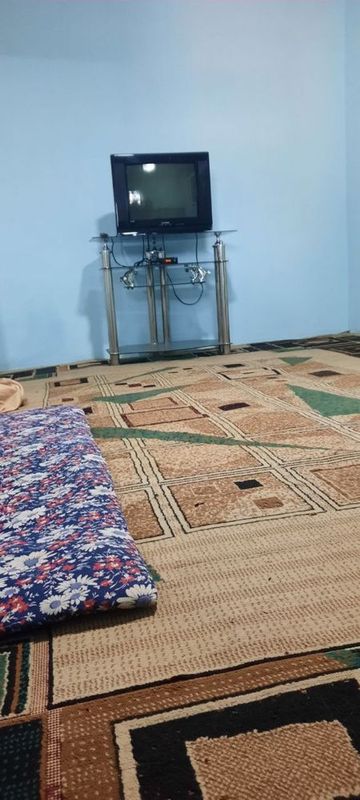 Здаетца 2 ком дом в янгиюли