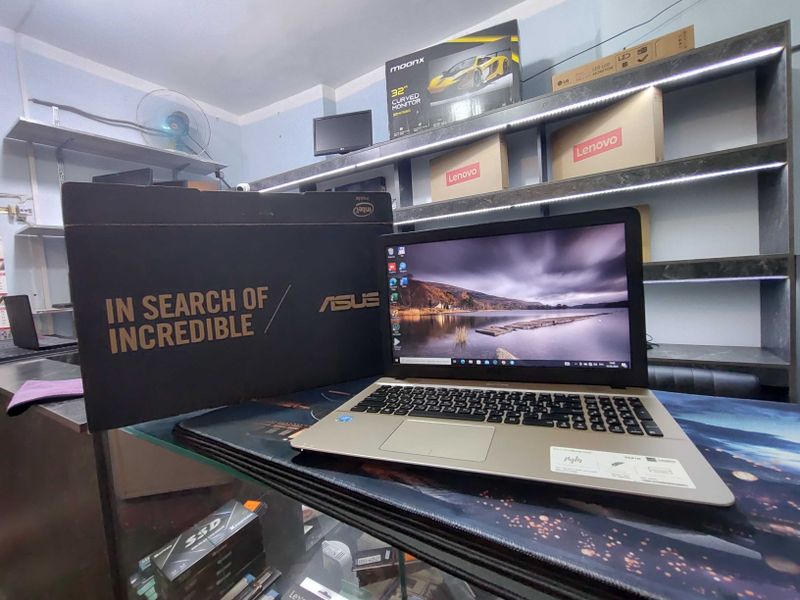 Ноутбук офисный ASUS Ноутбук офисный ASUS
