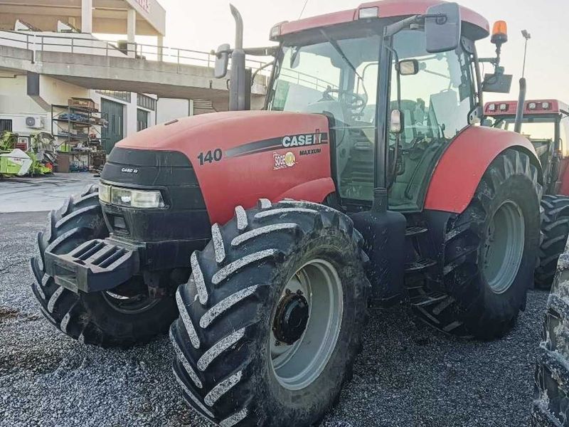 Трактор колесный Case IH Maxxum 140 Трактор колесный Case IH Maxxum 140