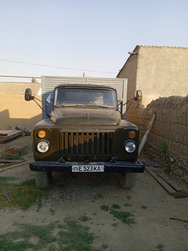 Gaz 53 samasval. 0 dan terib chiqilgan. Dakumentlari joyida Gaz 53 samasval. 0 dan terib chiqilgan. Dakumentlari joyida