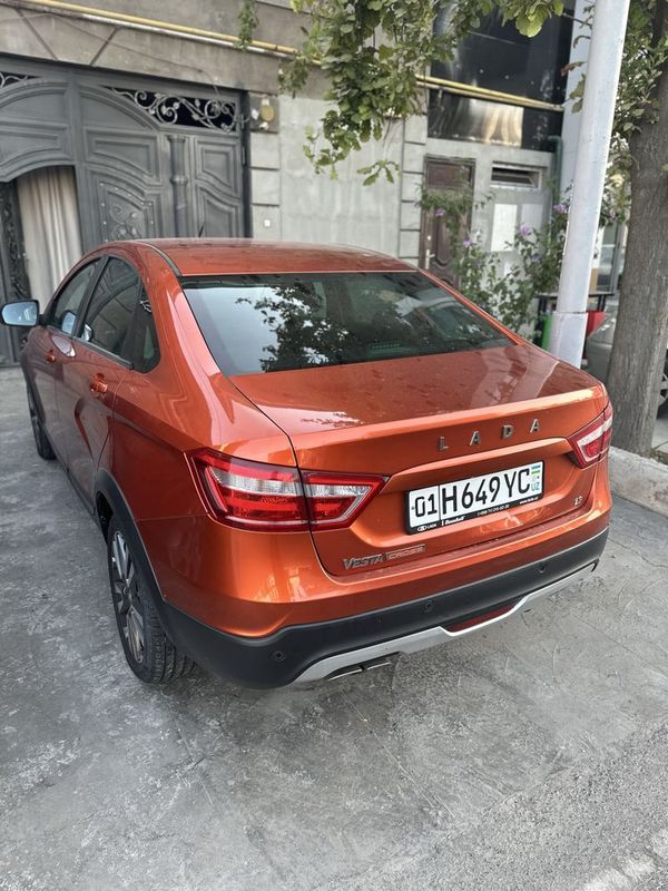 Lada vesta cross Lada vesta cross