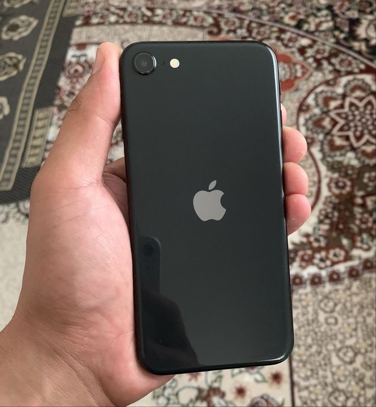 iPhone Se 2020 pamiti 128 gb 77% srochno sotiladi iPhone Se 2020 pamiti 128 gb 77% srochno sotiladi