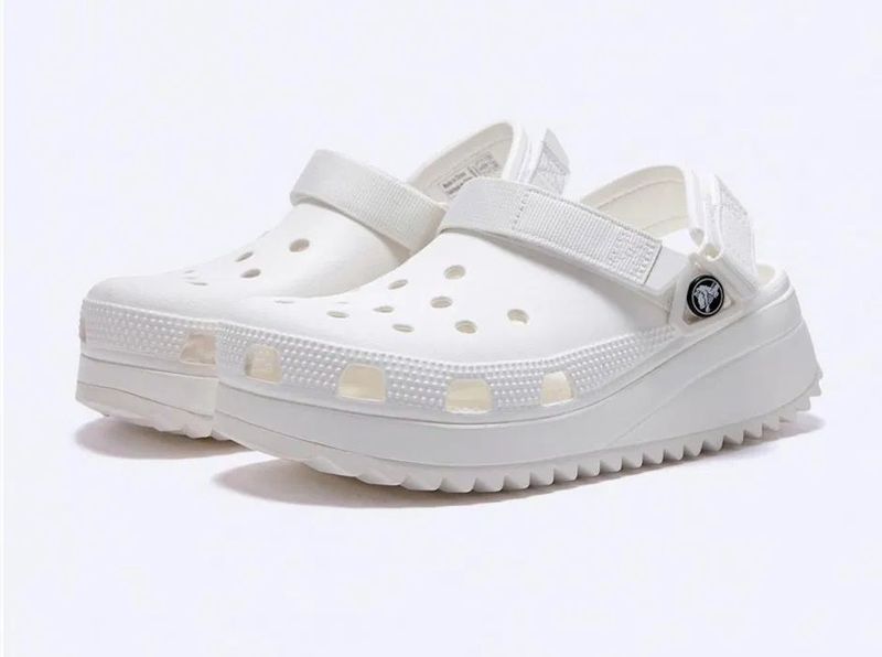 Оригинал crocs classic с технологией Iconic Crocs Оригинал crocs classic с технологией Iconic Crocs