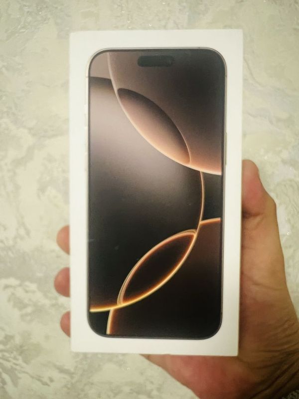 Apple 16 pro Max 256 Desert titan Ideal 100% Apple 16 pro Max 256 Desert titan Ideal 100%