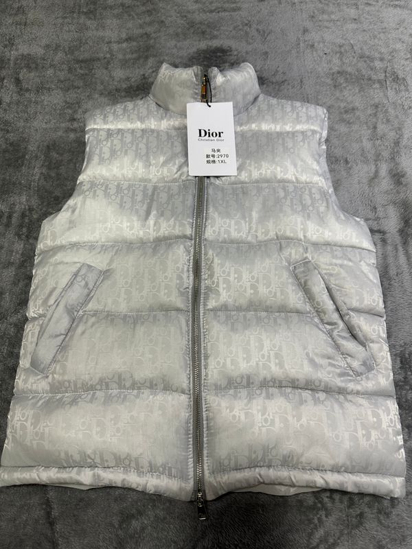 Жилетка Dior L, XL Жилетка Dior L, XL