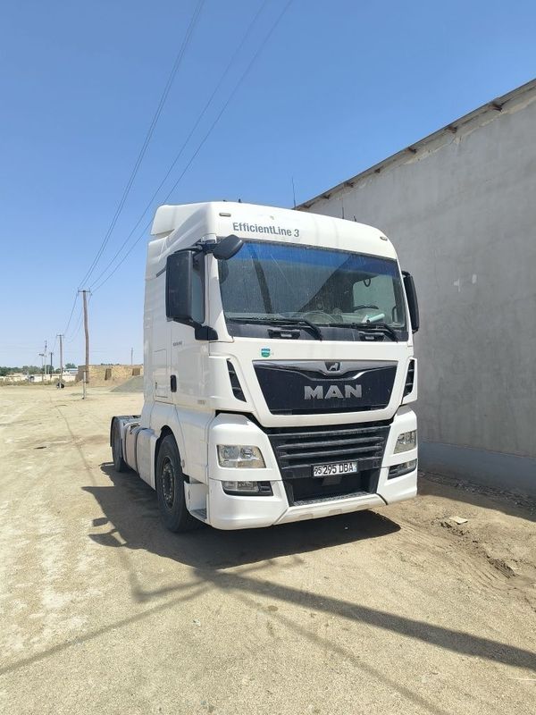 MAN TGX 18 460 . MAN TGX 18 460 .