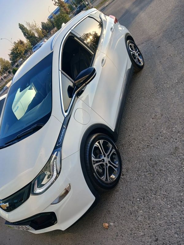 Chevrolet bolt ev