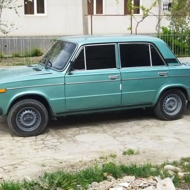 Lada 2106 sotiladi