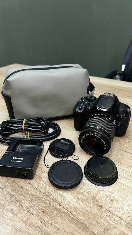 Ideal Canon EOS 700D фотоаппарат срочно Ideal Canon EOS 700D фотоаппарат срочно