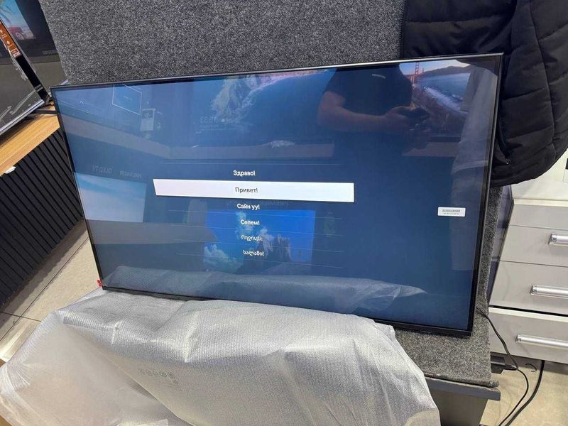 Телевизор Samsung UE43DU7100U 4K UHD Smart TV Tizen
