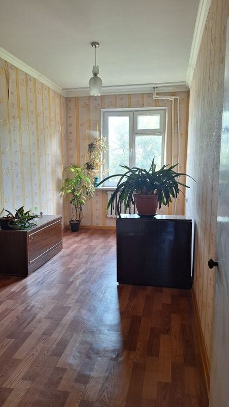 Срочно продаётся квартира в Яшнабадском районе Авиасозлар 4 Срочно продаётся квартира в Яшнабадском районе Авиасозлар 4