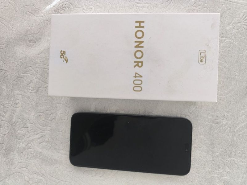 Honot 400 litr 5G 256/8+5 Honot 400 litr 5G 256/8+5