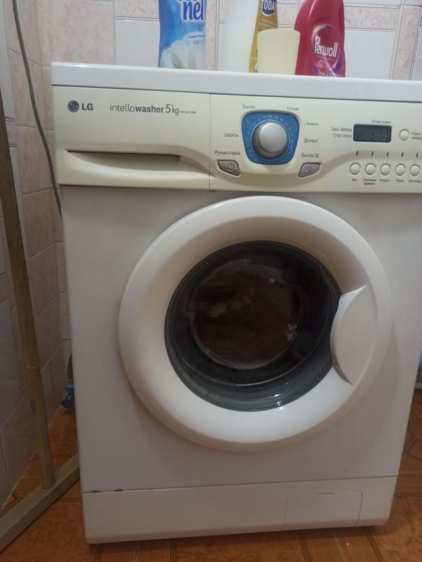 Стиральная машинка OLG 5 кг. Стиральная машинка OLG 5 кг.