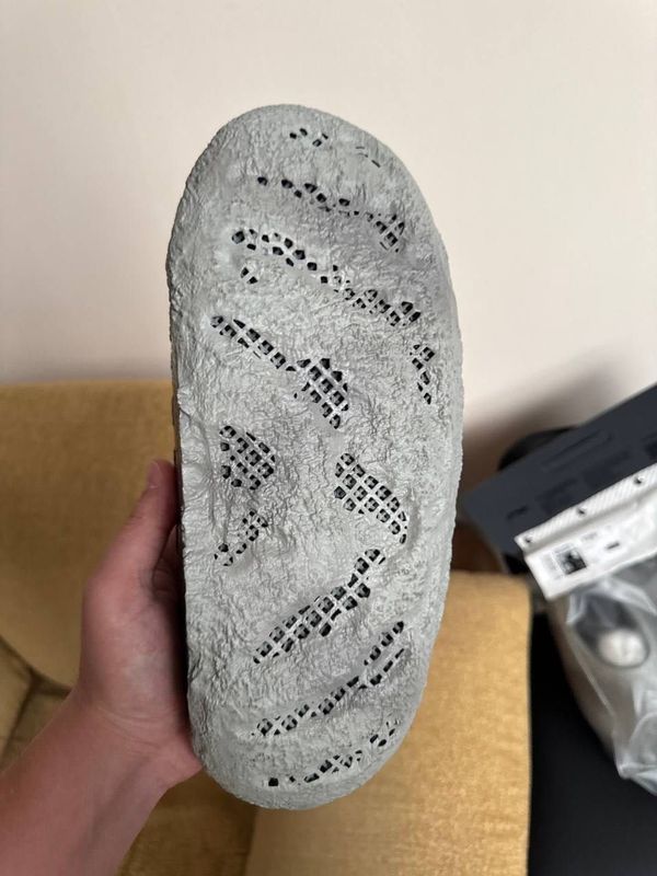 Продаются эксклюзивные кроссовки Li-Ning WoW 3D Infinity 2.0 Moon Rock Продаются эксклюзивные кроссовки Li-Ning WoW 3D Infinity 2.0 Moon Rock