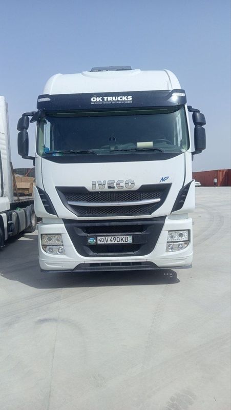VECO 400 тали + прицеп Сотилади. VECO 400 тали + прицеп Сотилади.