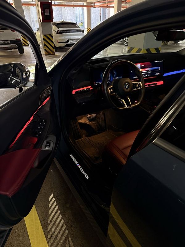 Bmw i5 35L notarius Bmw i5 35L notarius