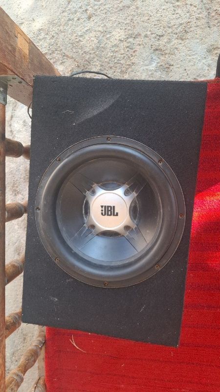 Колонка акустическая JBL