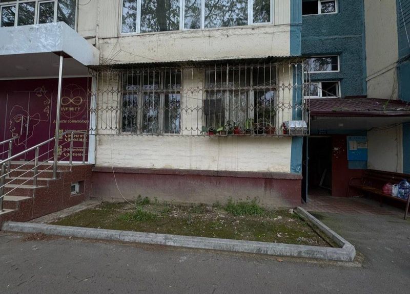 Чиланзар 14 квартал под офис, балкон 2х6 СрОчНо! Чиланзар 14 квартал под офис, балкон 2х6 СрОчНо!