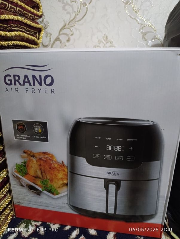 GRANO yogʻsiz pishiradigan elektr qozon GRANO yogʻsiz pishiradigan elektr qozon