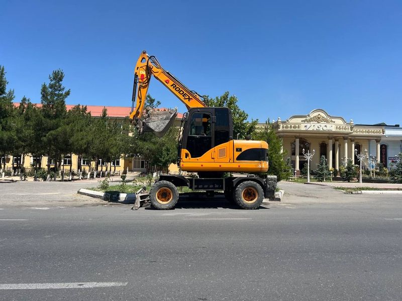 Ekskavator Roʻdeks77 Ekskavator Roʻdeks77