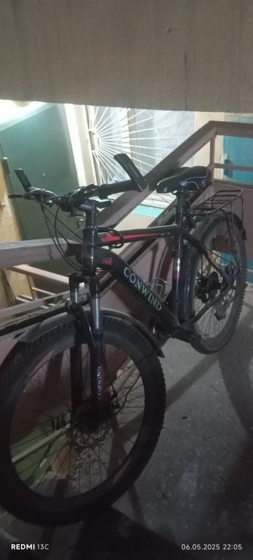 Velosiped sotiladi Velosiped sotiladi