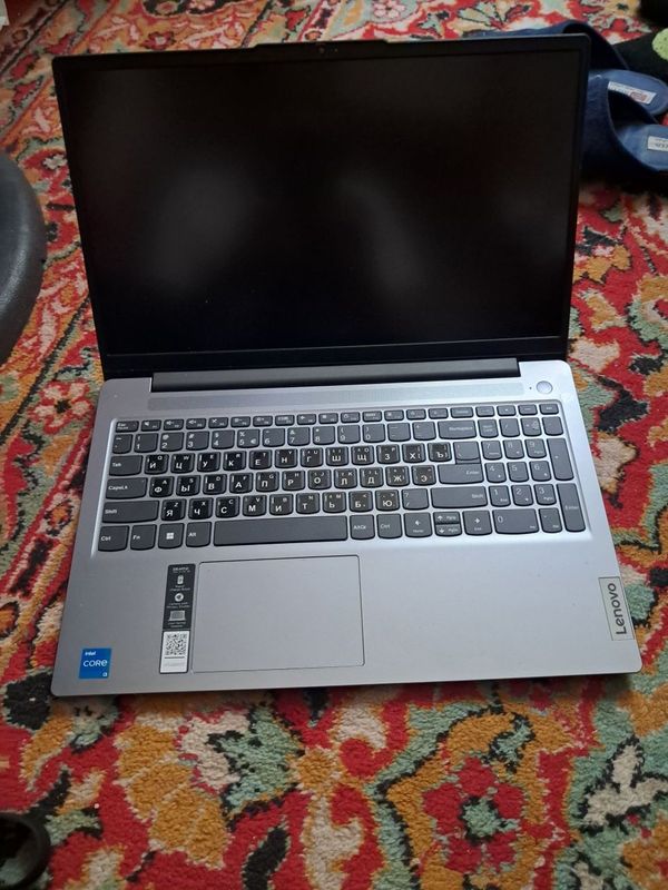 Продаю ноутбук " Lenovo"
