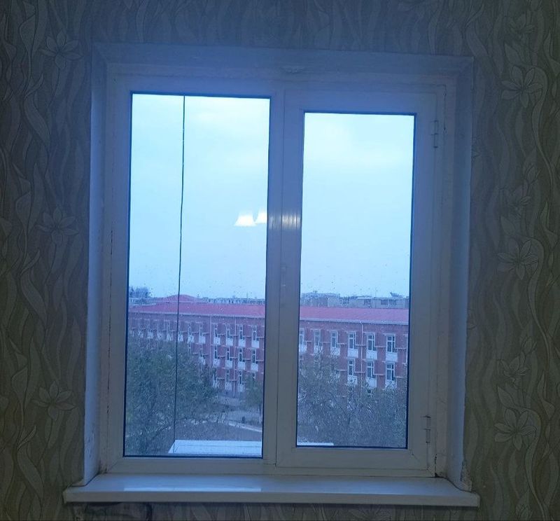 Продаётся алюминиевое окно Akfa Продаётся алюминиевое окно Akfa
