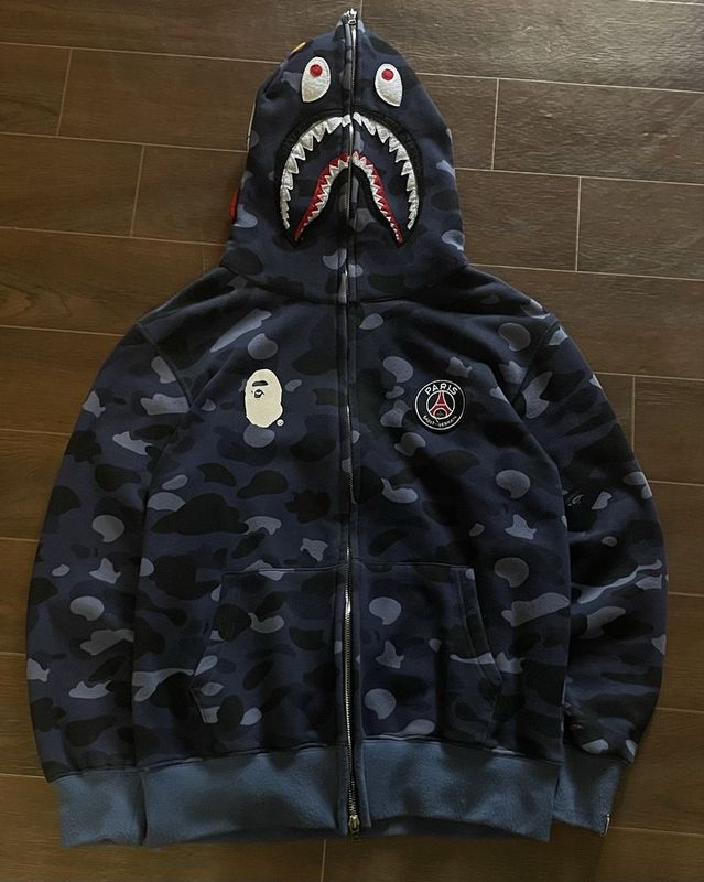 Bape zip hoodie psg