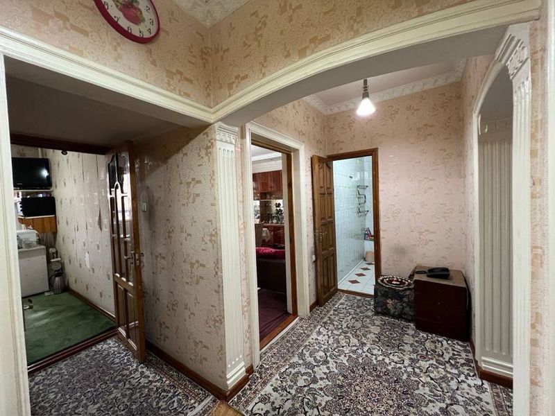 Продается Юнусабад-2кв Универсам 3/2/9 Продается Юнусабад-2кв Универсам 3/2/9