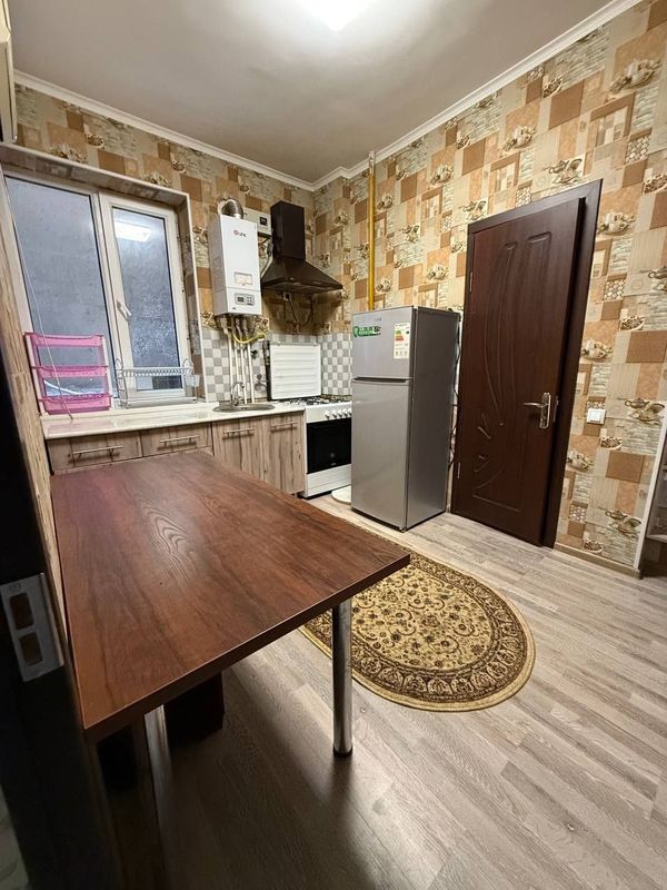 Аренда Буюк Ипак Йули 1 комната