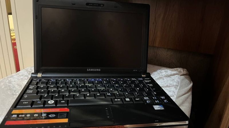 Samsung Netbook for mobile internet Samsung Netbook for mobile internet