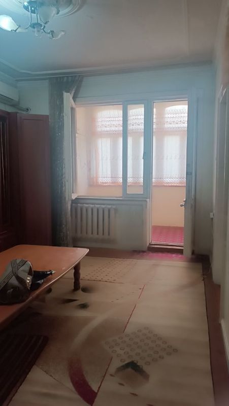 Юнусабад 15кв Аренда 2комн 3 этаж
