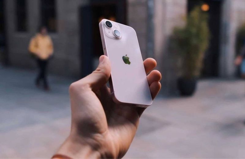 Apple iPhone 13 Mini с гарантией Apple iPhone 13 Mini с гарантией