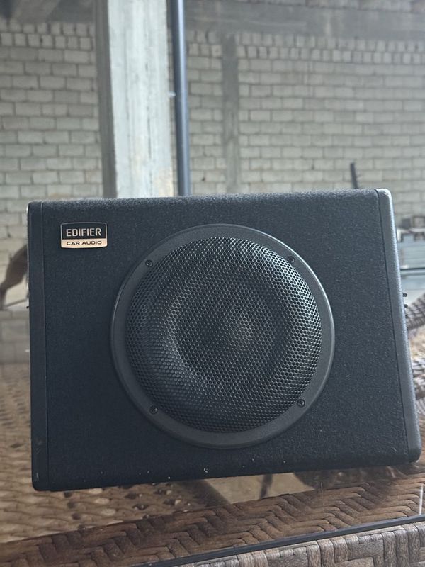 Edifer car audio bufer Edifer car audio bufer