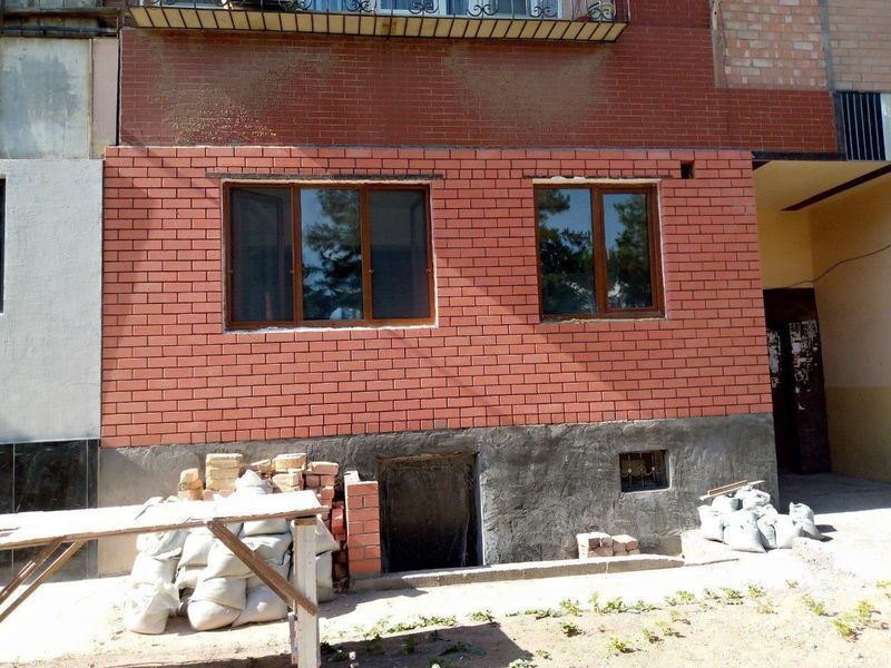 Balkonga g'isht teramiz. Kladka balkon. Керпичная кладка балканов