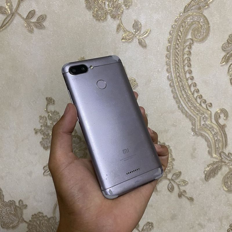 Redmi 6 32gb srochno sotiladi Redmi 6 32gb srochno sotiladi