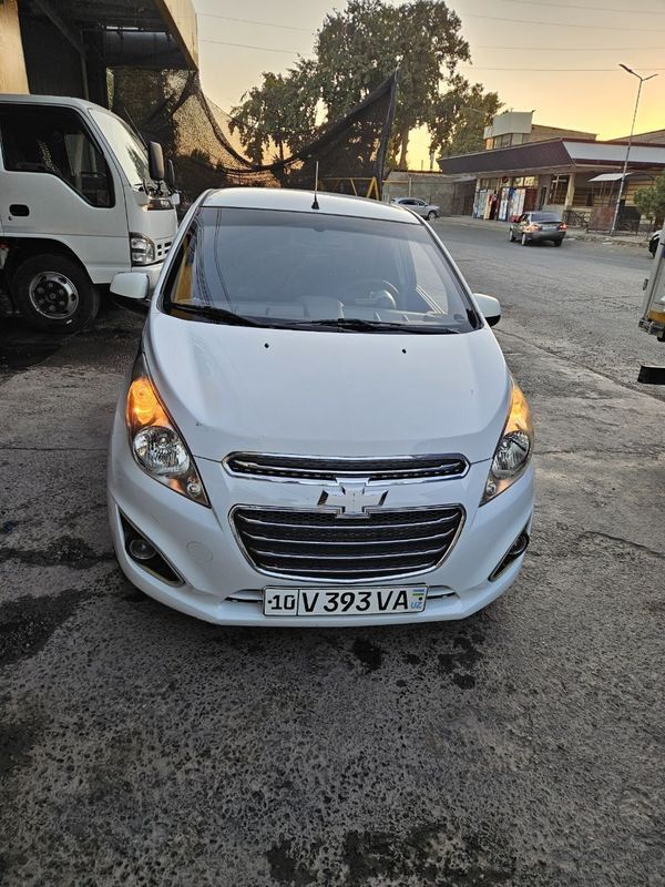 Chevrolet Spark 2012