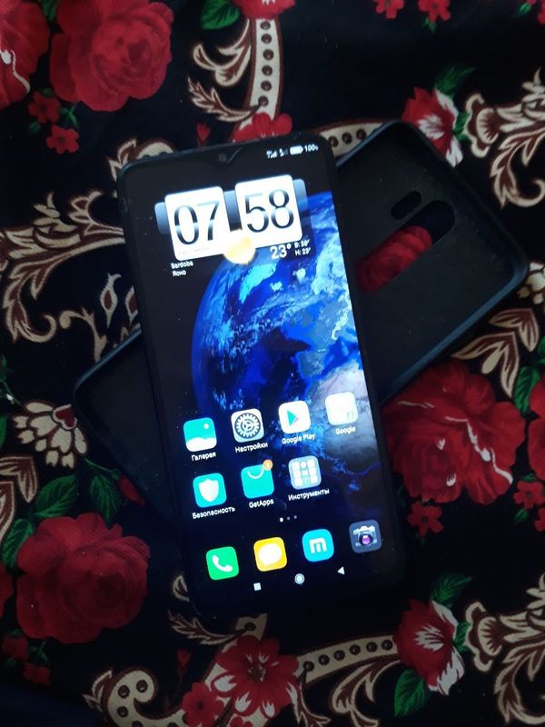 Redmi not 8 pro 6/64 GB zor ishlaydi narmanli aybi orqa kirshka boldi