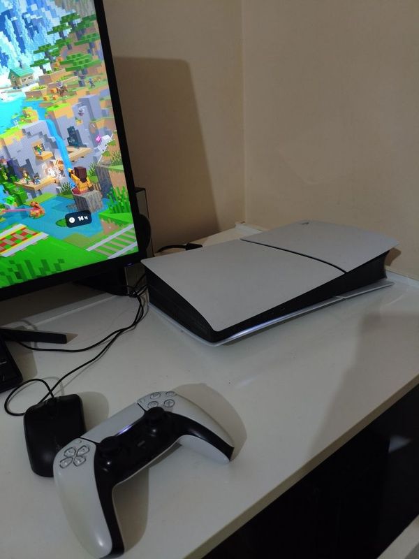 Playstation 5 slim Playstation 5 slim