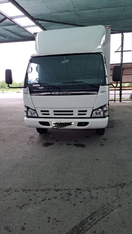 Isuzu sotiladi ishlab chiqarilgan yili 2019 Isuzu sotiladi ishlab chiqarilgan yili 2019