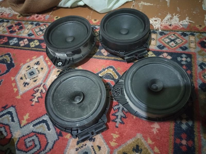 Kalonka satladi Onix radnoy kalonkasi kelisemiz Kalonka satladi Onix radnoy kalonkasi kelisemiz