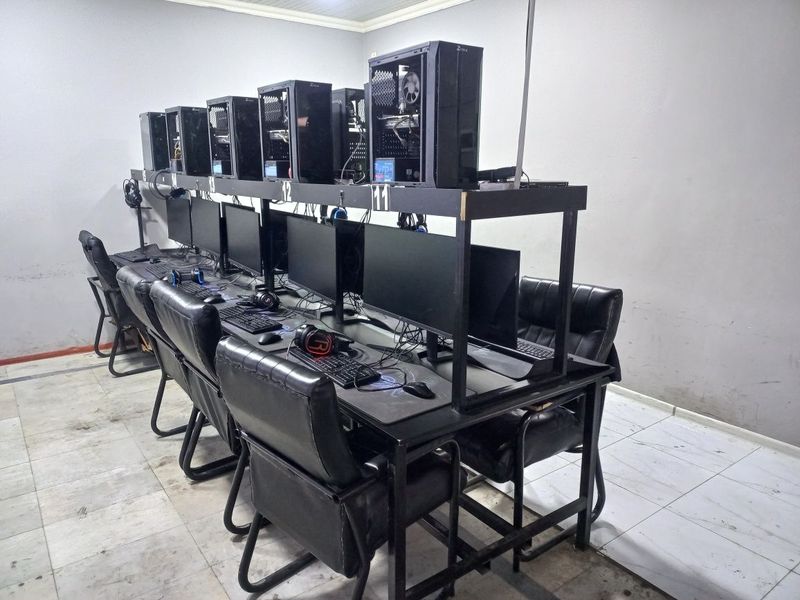 10ta kompyter 27 200hz 10ta kompyter 27 200hz