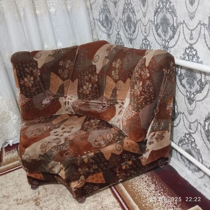 Срочно мина уголок сатылады