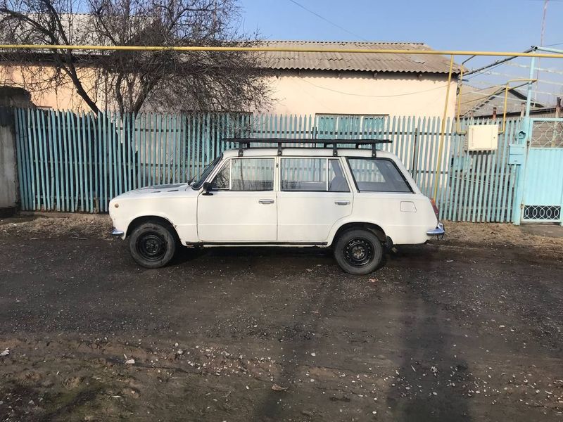 2102 oq rangda juguli sotiladi xolati ideal 2102 oq rangda juguli sotiladi xolati ideal