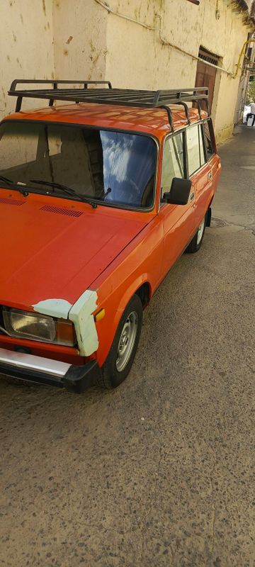 Vaz 2104 sotiladi Vaz 2104 sotiladi