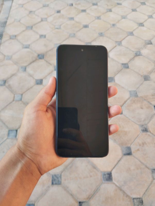 TELFON SOTLAD TECNO SPARK SAMARQAND BOYIYCHA TELFON SOTLAD TECNO SPARK SAMARQAND BOYIYCHA